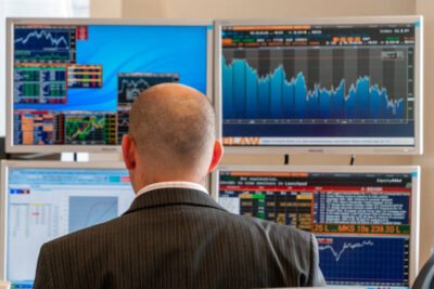 Fund Manager Salaries Cyprus 2026: The CFA Premium